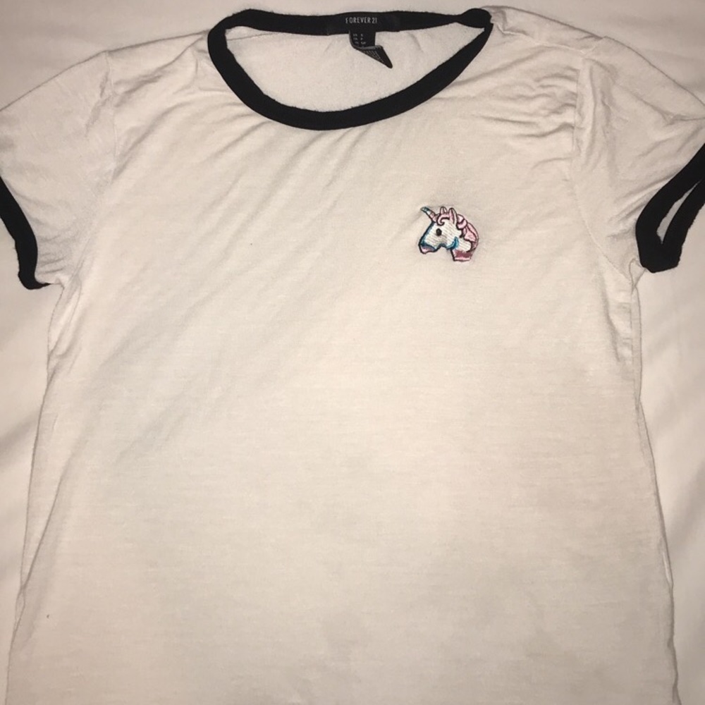 Shirt with a unicorn on it